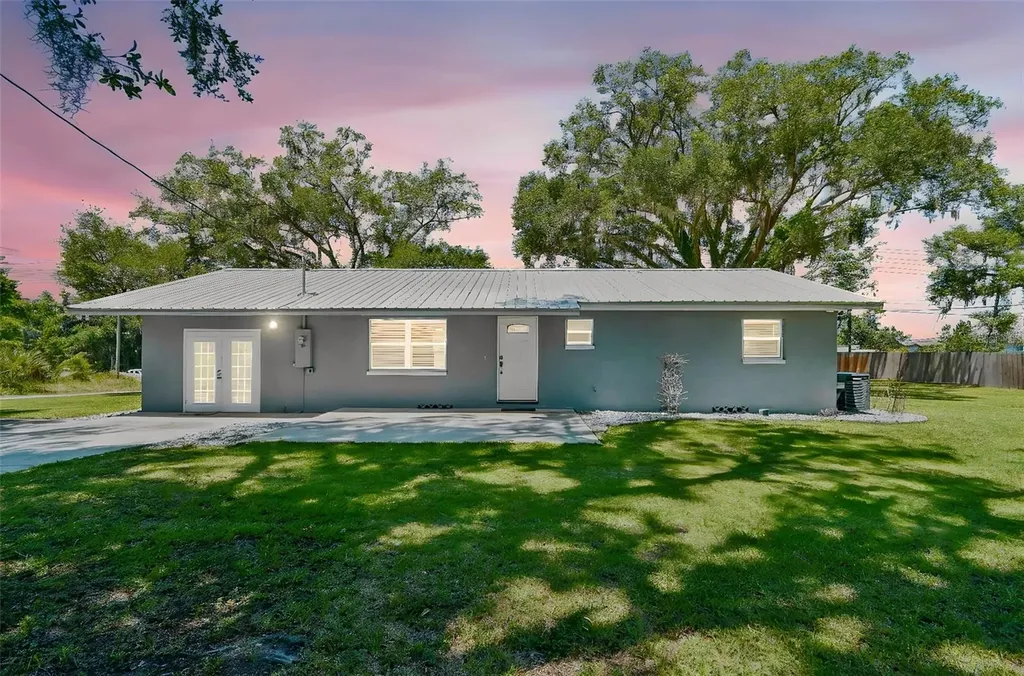 4040 NE 95th Road Wildwood FL 34785