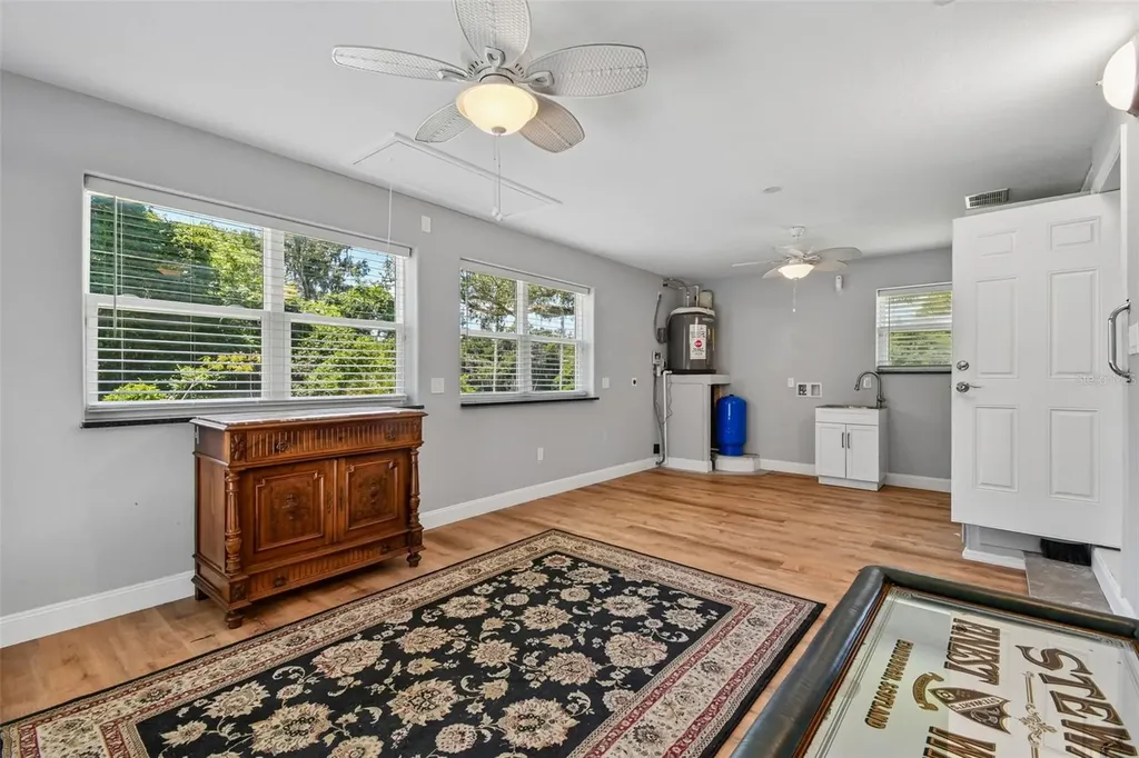 4040 NE 95th Road Wildwood FL 34785
