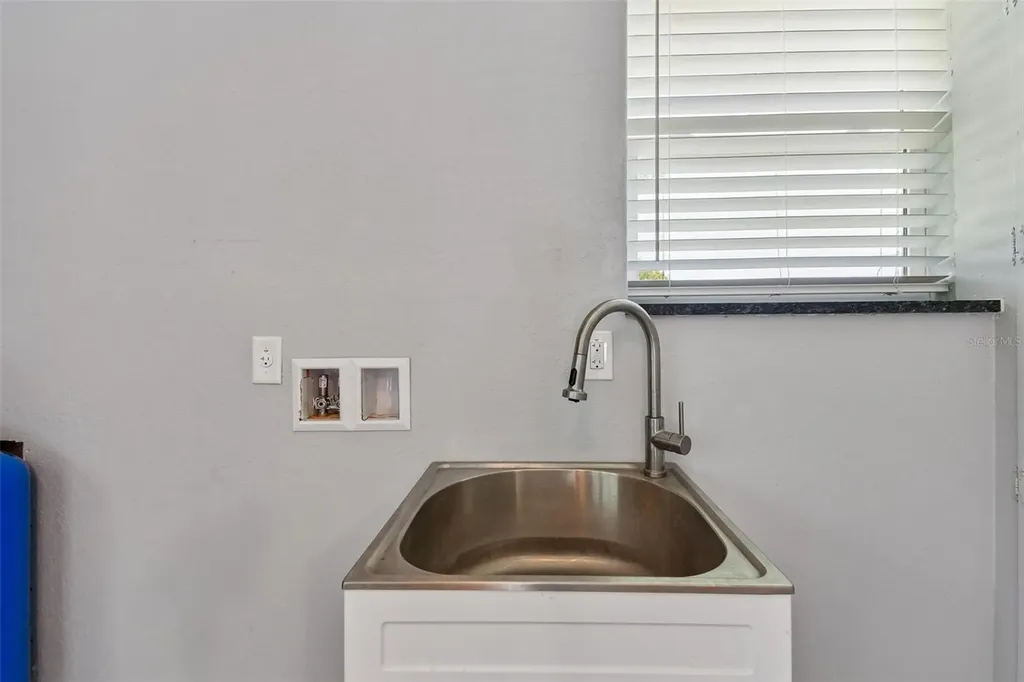 4040 NE 95th Road Wildwood FL 34785