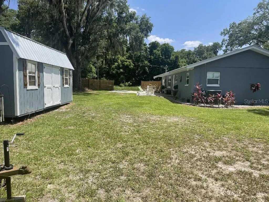 4040 NE 95th Road Wildwood FL 34785
