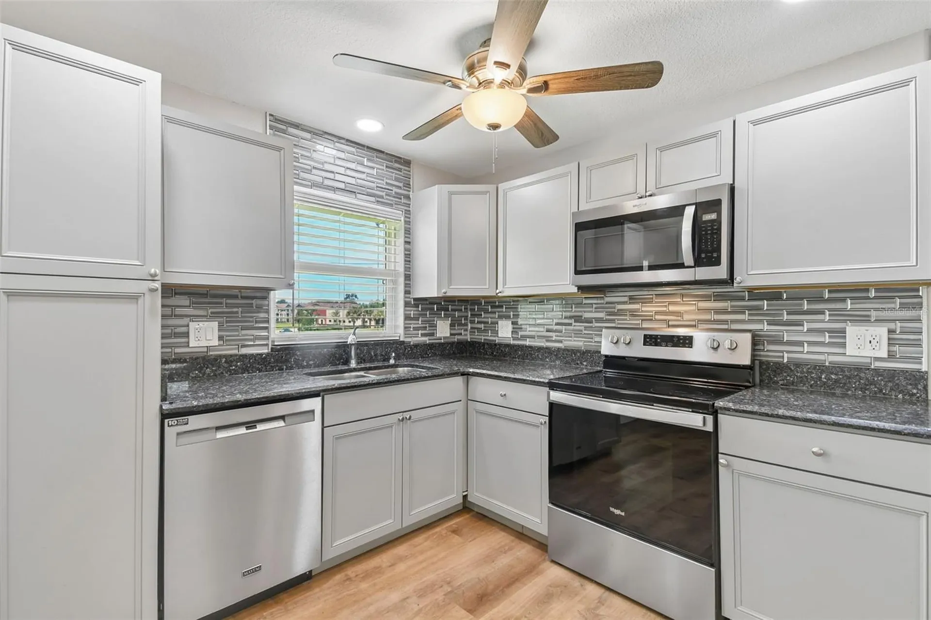 4040 NE 95th Road Wildwood FL 34785