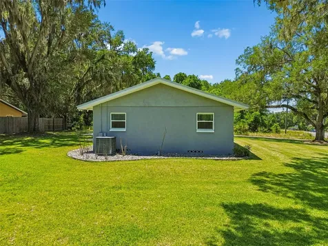 4040 NE 95th Road Wildwood FL 34785