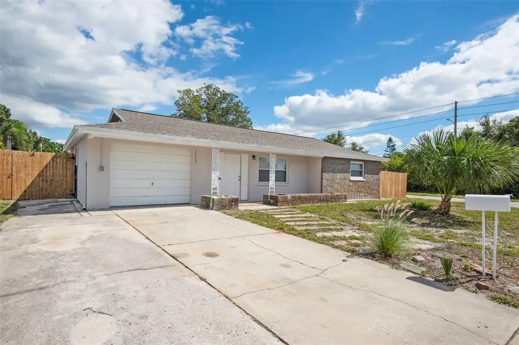 1012 Hilton Lane Holiday FL 34691