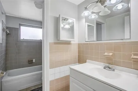 2620 Baltic Place Holiday FL 34691