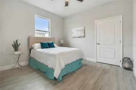 969 Cambridge Court Kissimmee FL 34758