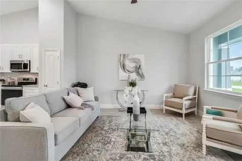 969 Cambridge Court Kissimmee FL 34758