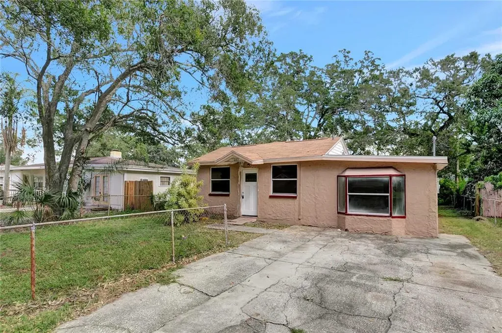 6411 29th Street N St Petersburg FL 33702