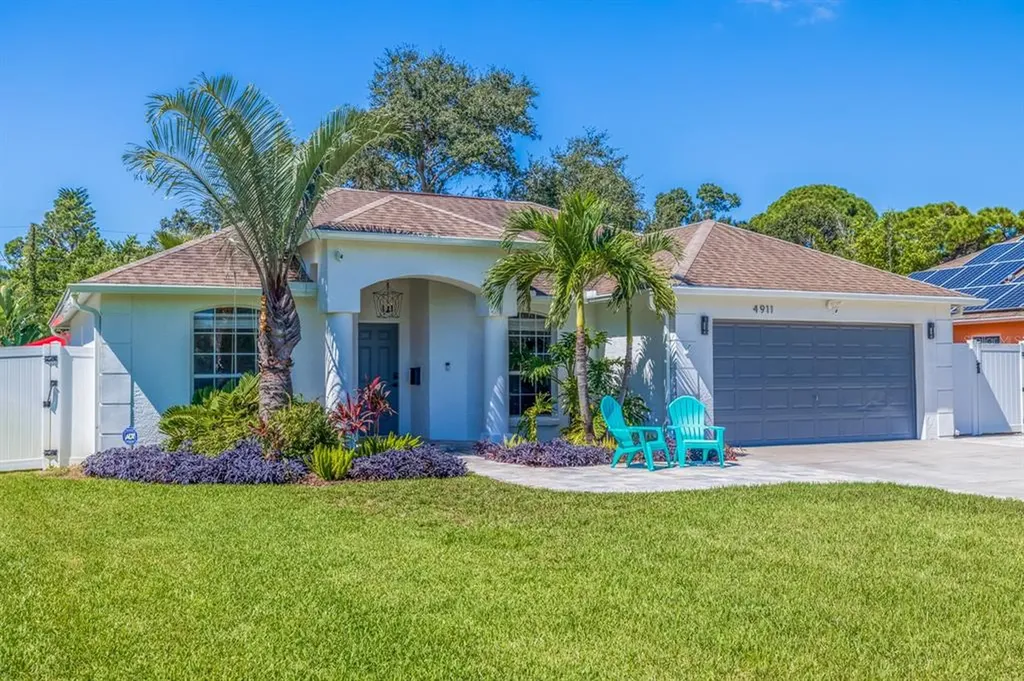 4911 Cordova Way S St Petersburg FL 33712