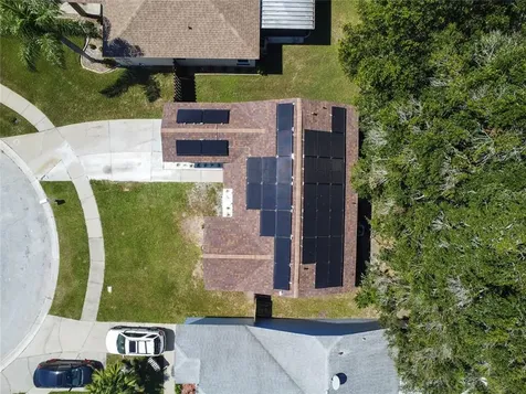 1904 Chablis Court Valrico FL 33594