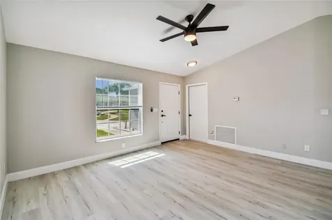 1904 Chablis Court Valrico FL 33594