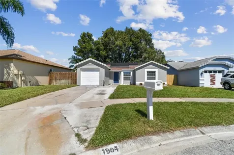 1904 Chablis Court Valrico FL 33594