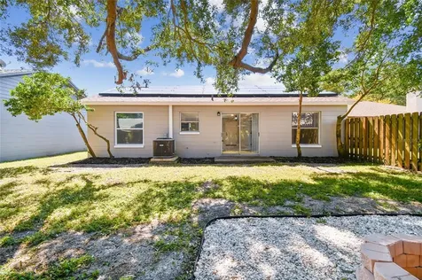 1904 Chablis Court Valrico FL 33594