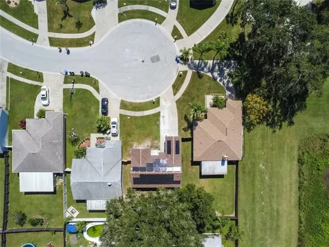 1904 Chablis Court Valrico FL 33594