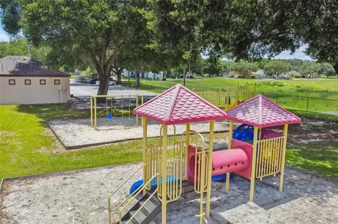 1904 Chablis Court Valrico FL 33594