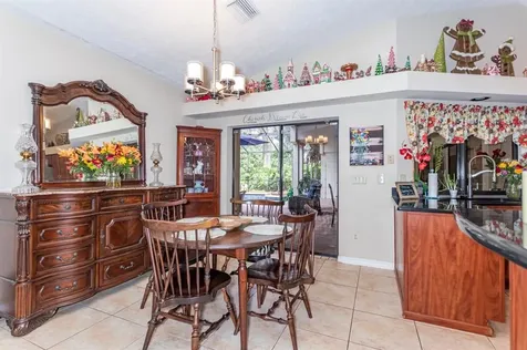 1106 Hunt Club Lane Valrico FL 33594