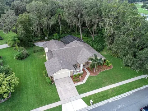 1106 Hunt Club Lane Valrico FL 33594