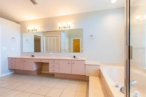 1106 Hunt Club Lane Valrico FL 33594