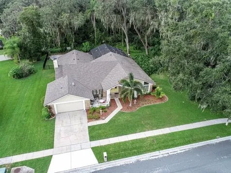 1106 Hunt Club Lane Valrico FL 33594