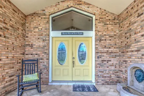 1106 Hunt Club Lane Valrico FL 33594
