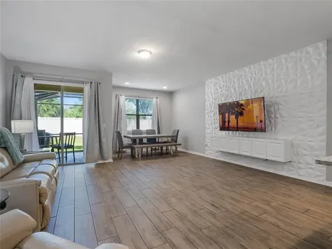2567 Econ Landing Boulevard Orlando FL 32825
