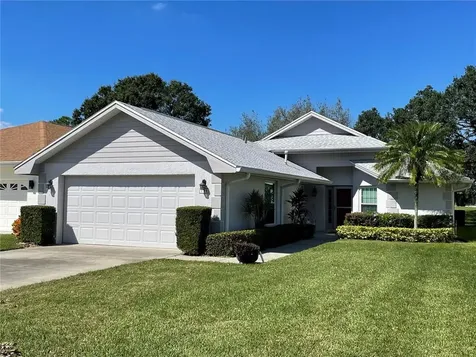 744 Canberra Road Winter Haven FL 33884