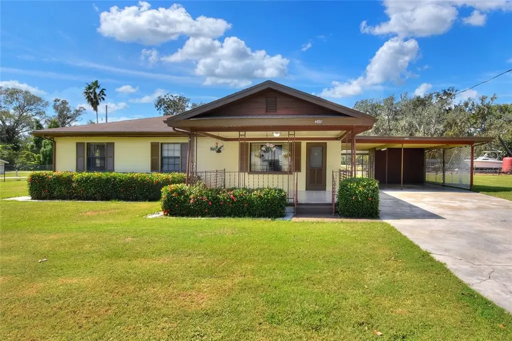746 Woodland Avenue Lakeland FL 33801