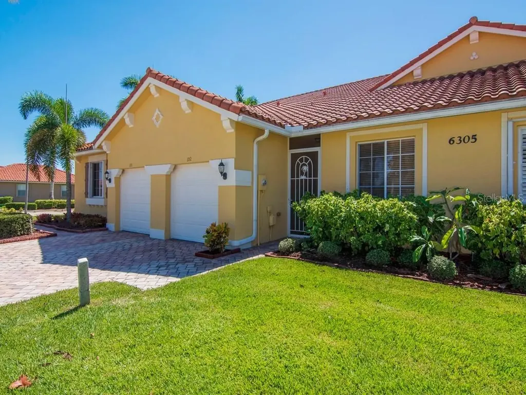 6305 Oxford Circle Vero Beach FL 32966