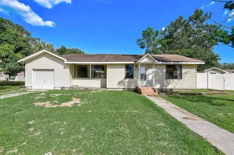 4621 23rd Street N St Petersburg FL 33714