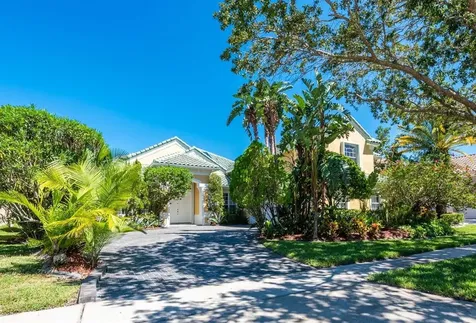 14449 Dover Forest Drive Orlando FL 32828
