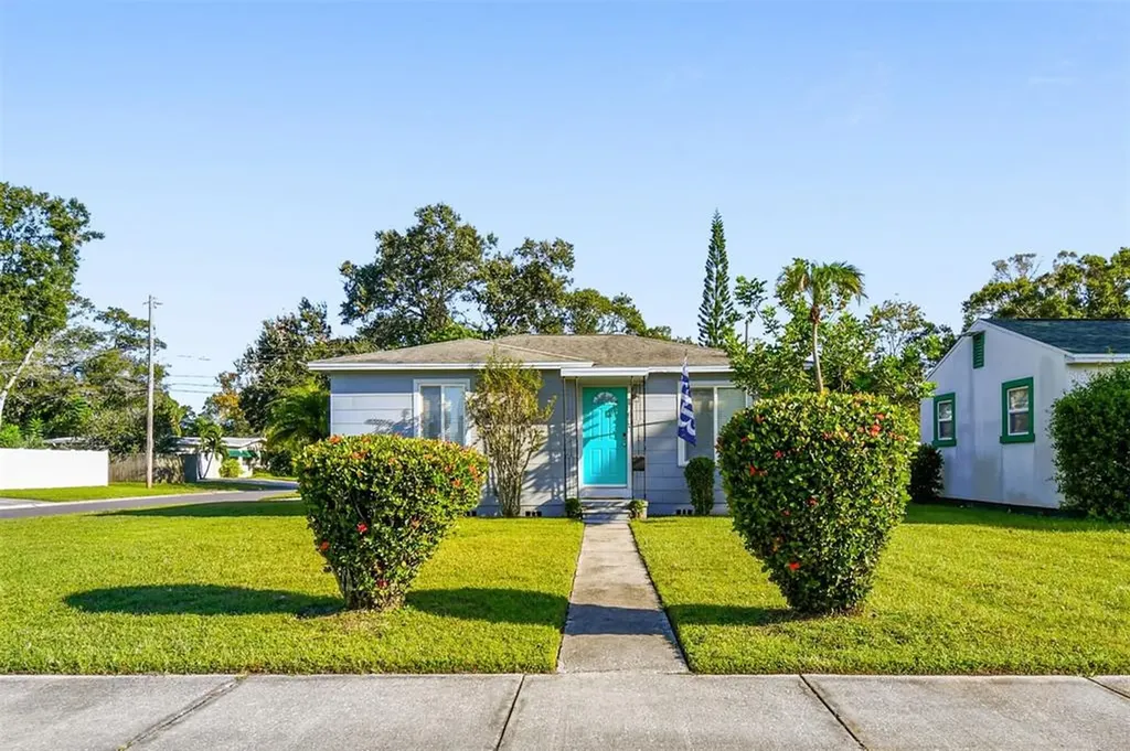1431 56th Avenue N St Petersburg FL 33703