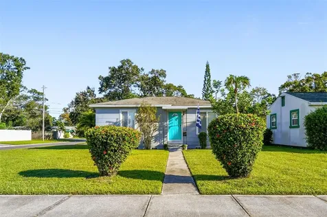 1431 56th Avenue N St Petersburg FL 33703