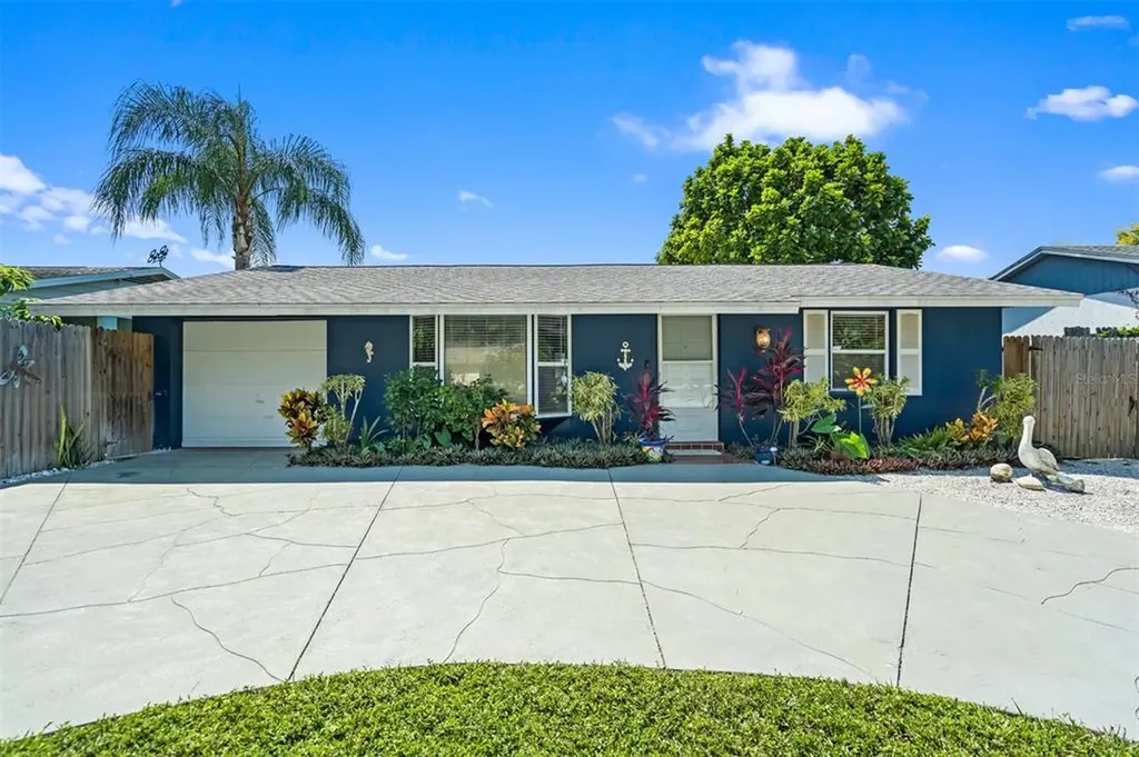 2634 Jamaica Street Sarasota FL 34231