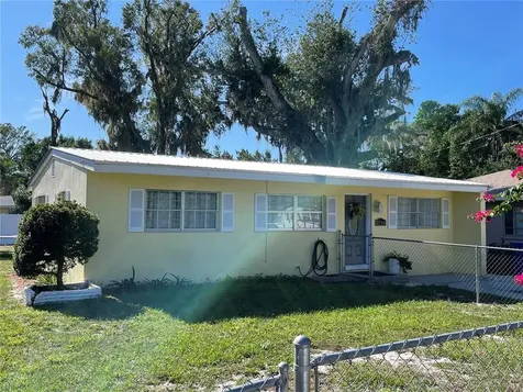 2214 Avenue F NW Winter Haven FL 33880