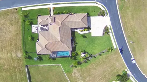 176 Fringe Tree Drive Lake Alfred FL 33850