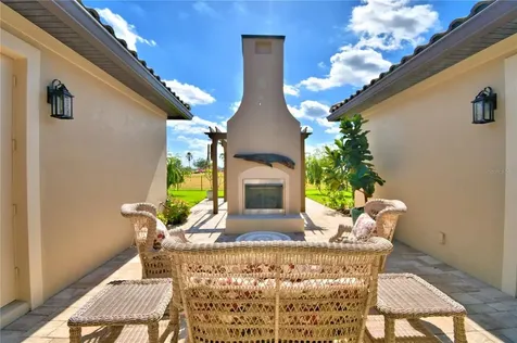 176 Fringe Tree Drive Lake Alfred FL 33850