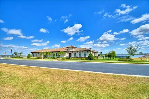 176 Fringe Tree Drive Lake Alfred FL 33850