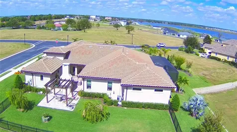 176 Fringe Tree Drive Lake Alfred FL 33850