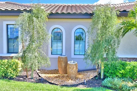 176 Fringe Tree Drive Lake Alfred FL 33850