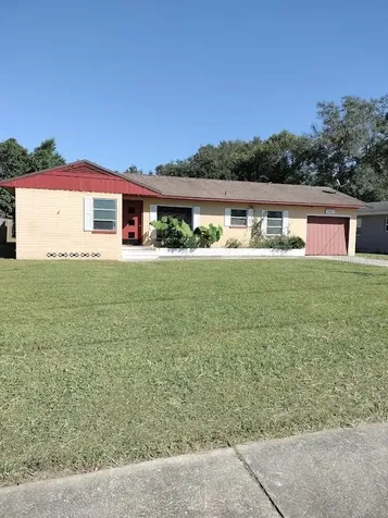 243 S Hull Avenue Deland FL 32720