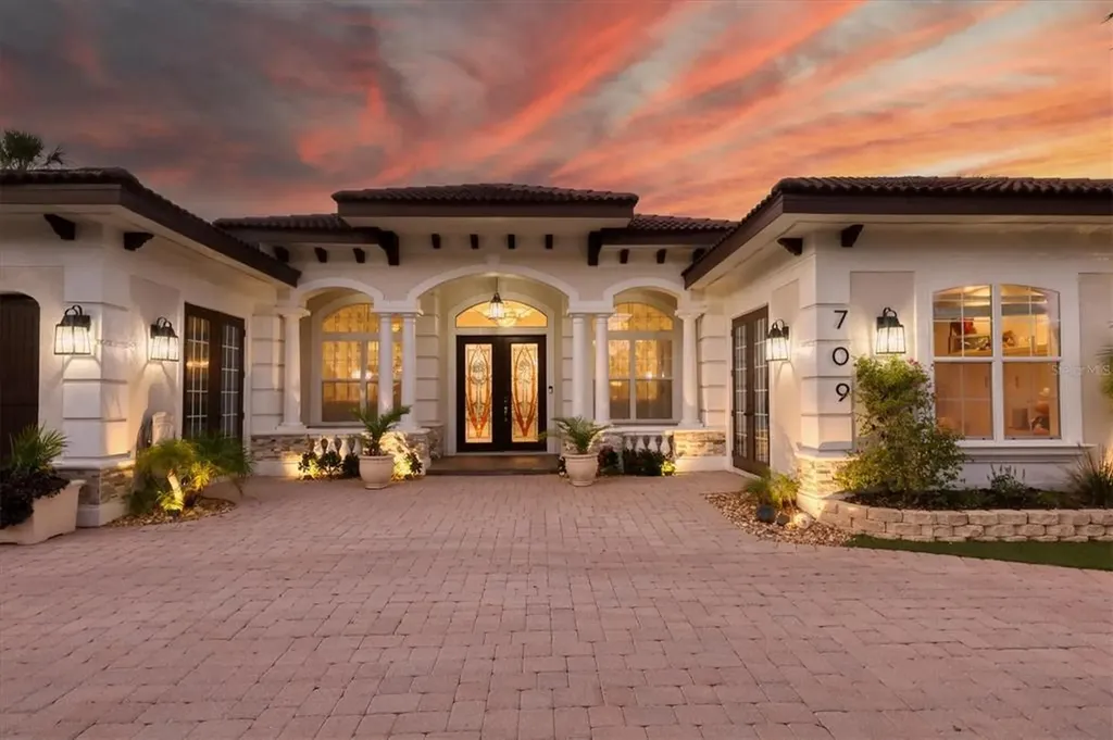 709 Treasure Boat Way Sarasota FL 34242