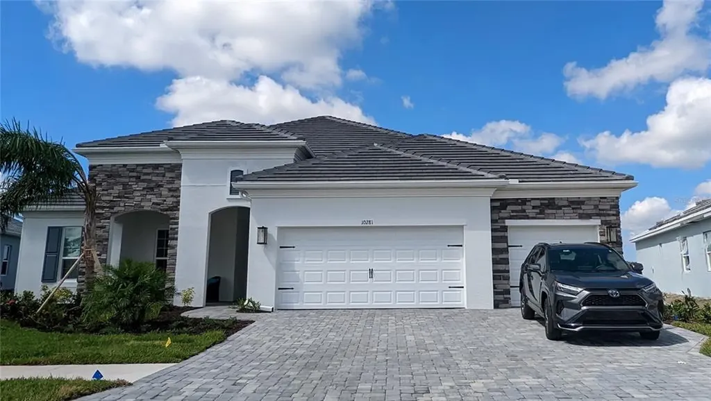 10281 Canaveral Circle Sarasota FL 34241