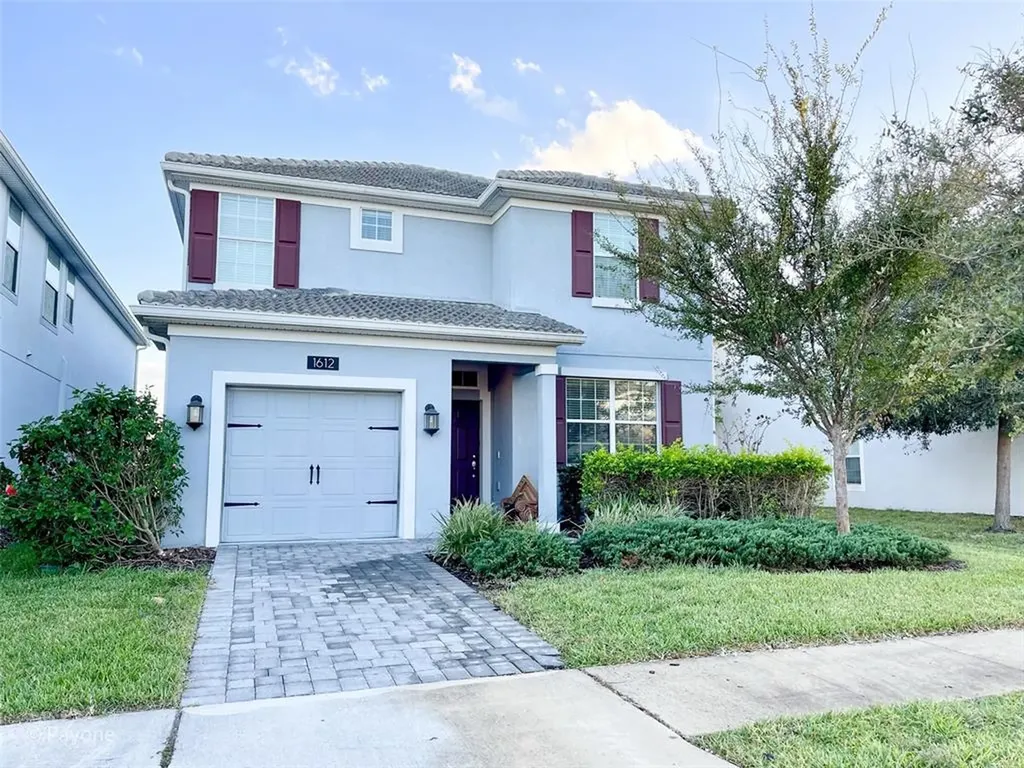 1612 Moon Valley Drive Davenport FL 33896
