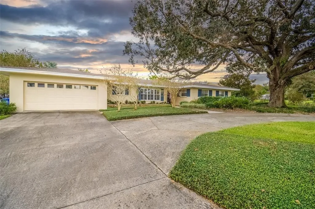 2016 Reaney Road Lakeland FL 33803