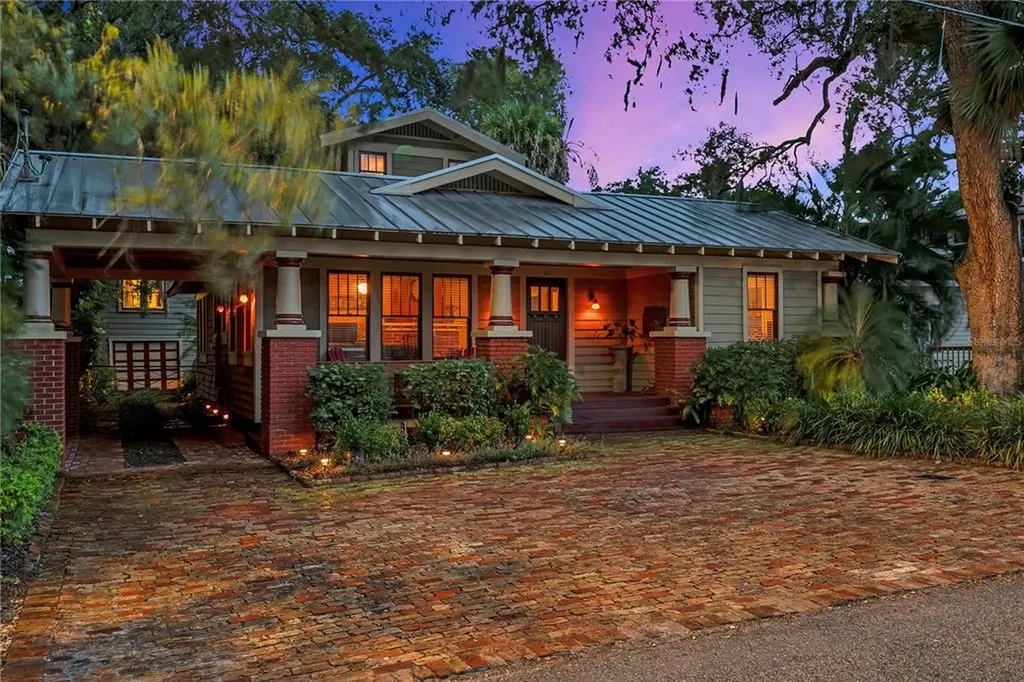 311 W Haya Street Tampa FL 33603