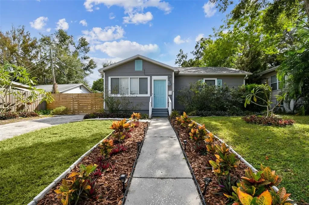 3520 10th Avenue N St Petersburg FL 33713