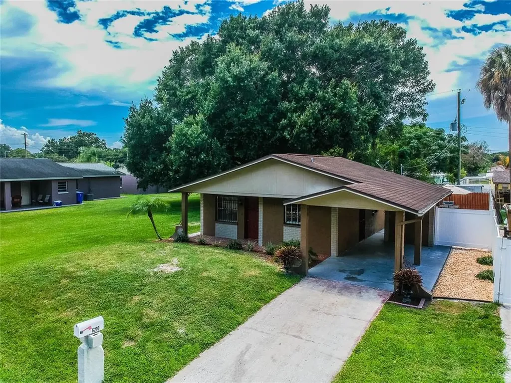 6210 N Grady Avenue Tampa FL 33614