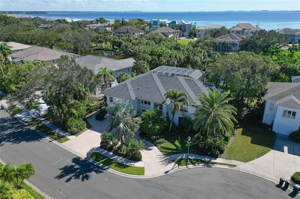 5014 63rd Drive W Bradenton FL 34210