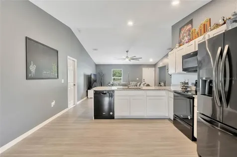 401 Elkin Avenue Deltona FL 32738