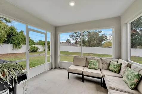 401 Elkin Avenue Deltona FL 32738