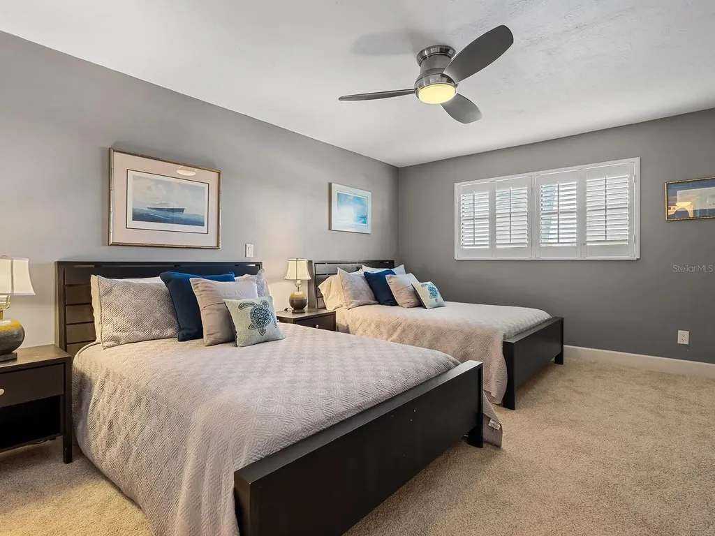 5760 Midnight Pass Road Sarasota FL 34242